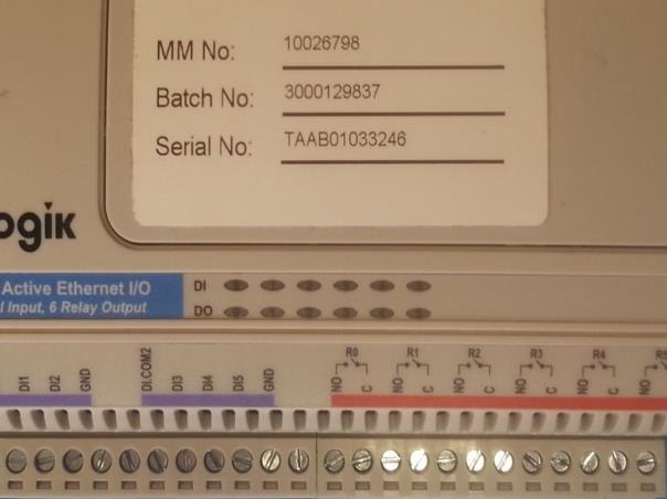 DO Output Status LEDs